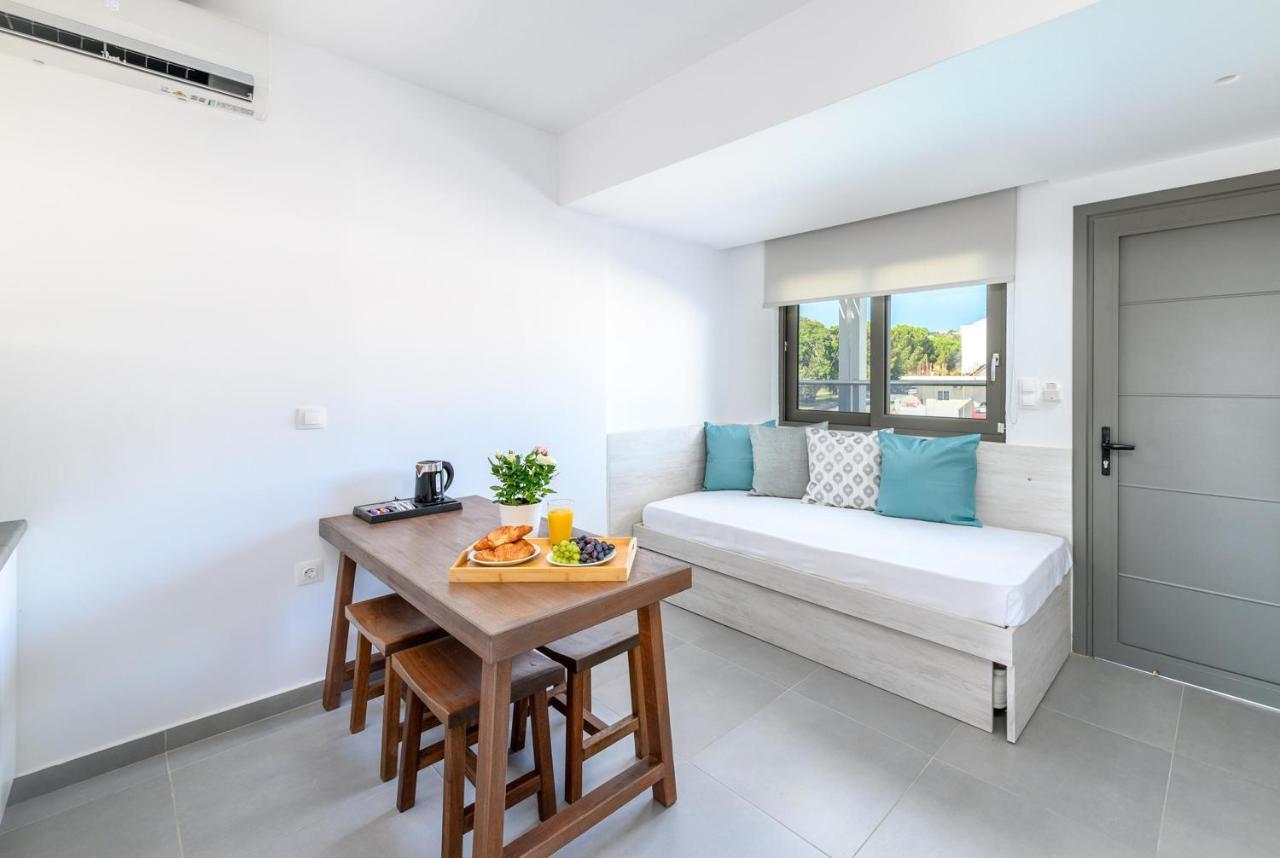 Kellys Luxury Apartments Faliraki Buitenkant foto